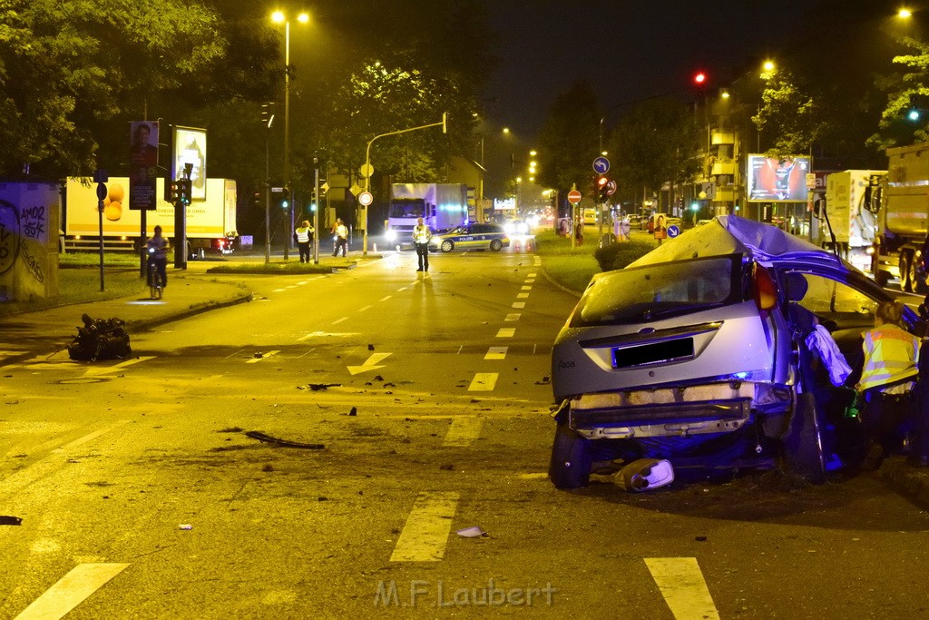 Schwerer VU Koeln Dellbrueck Bergisch Gladbacherstr Herler Ring P057.JPG - Miklos Laubert